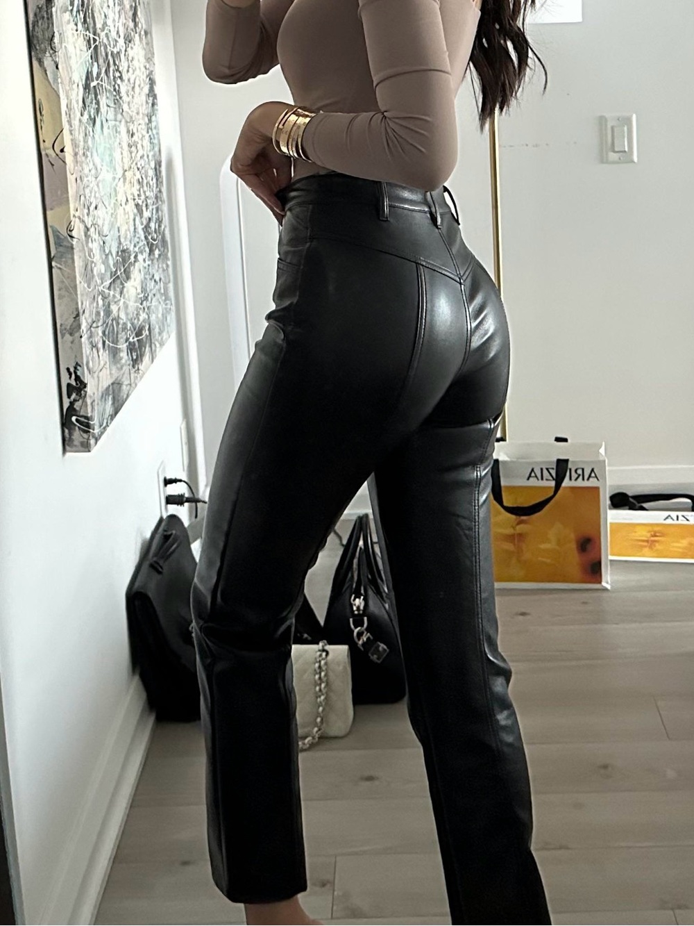 Aritzia Wilfred rebel faux leather pants!